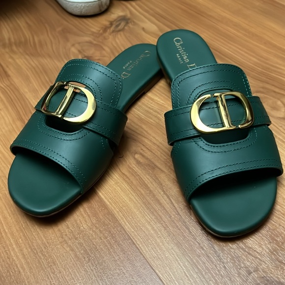 DIOR 30 Montaigne Slide / just like brand new / 100% Authentic/ 38 - Picture 2 of 5